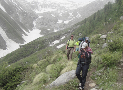 INDRAHAR PASS Trek