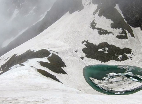 Roopkund Trek